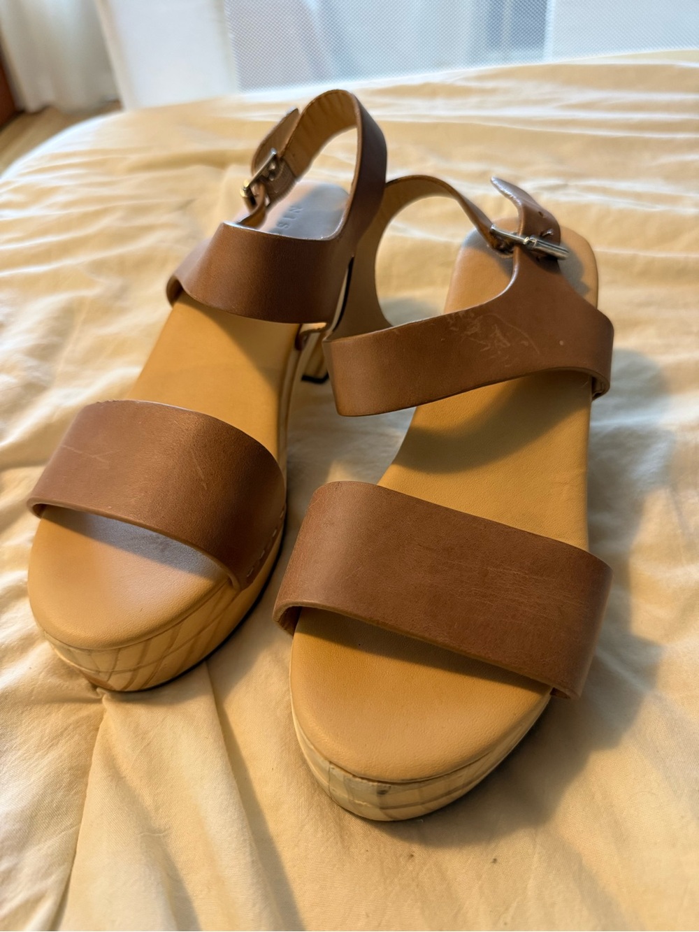 Nisolo All Day Open Toe Clog